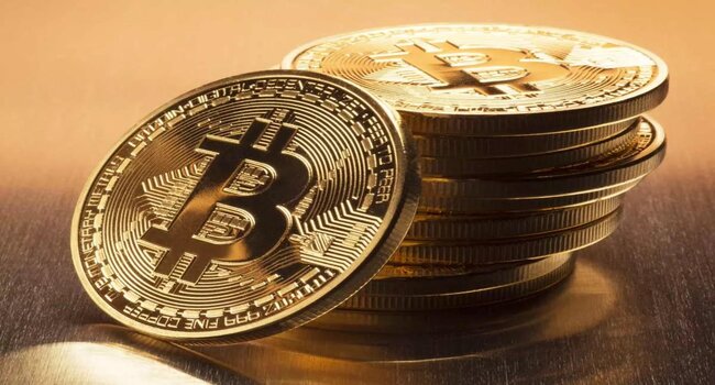 Bitcoin Price Rebounds Strong at $92K Support, Targets $100K Resistance