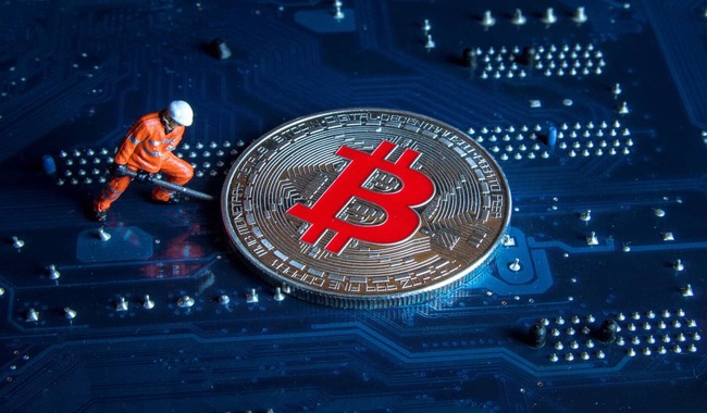 CleanSpark Achieves 10,000 Bitcoin Milestone from U.S. Mining Operations