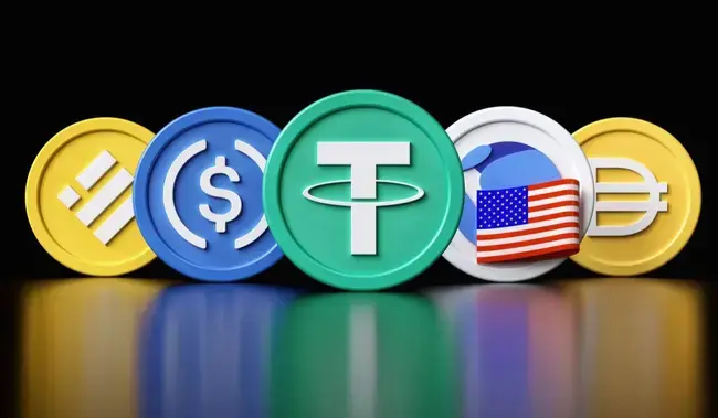 Community Banks Push Congress to Tighten GENIUS Act Rules on Stablecoin Rewards